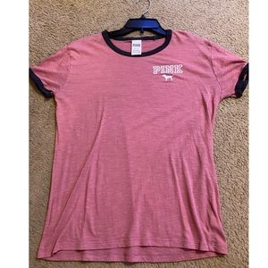 pink t-shirt